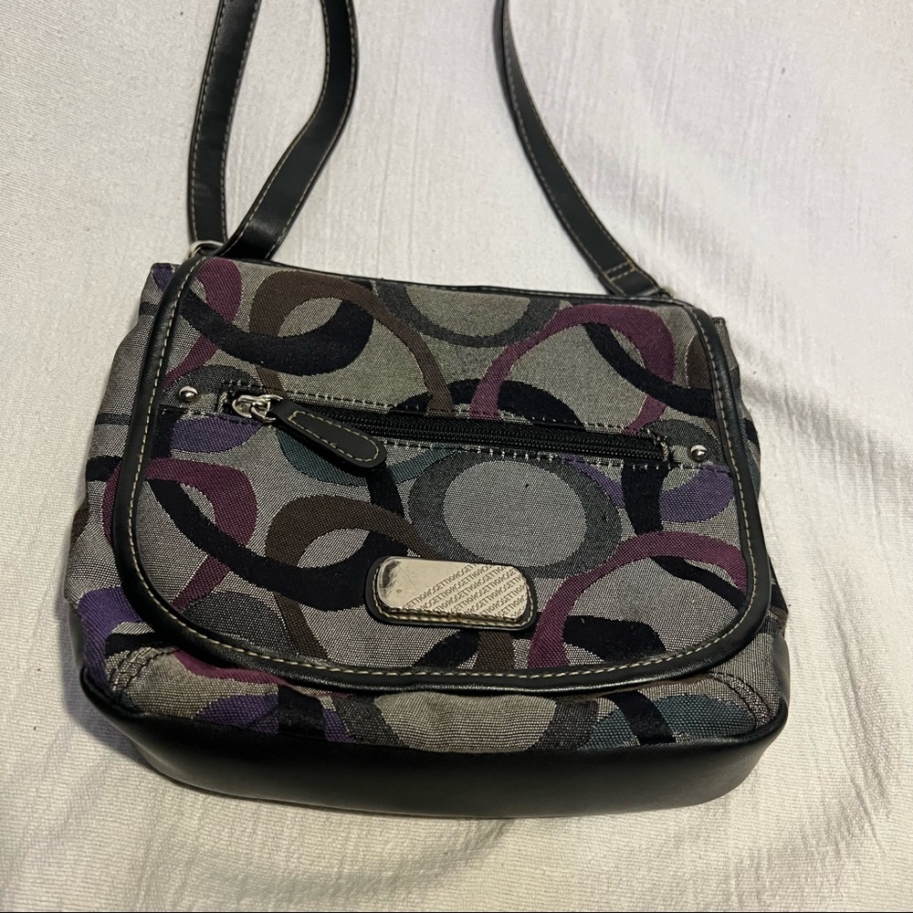 Rosetti Est 1984.  Purse.